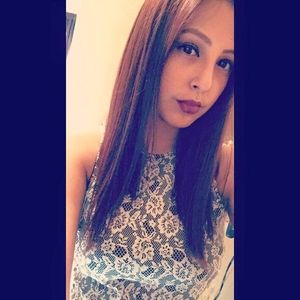 Meet your Posher, Evelyn